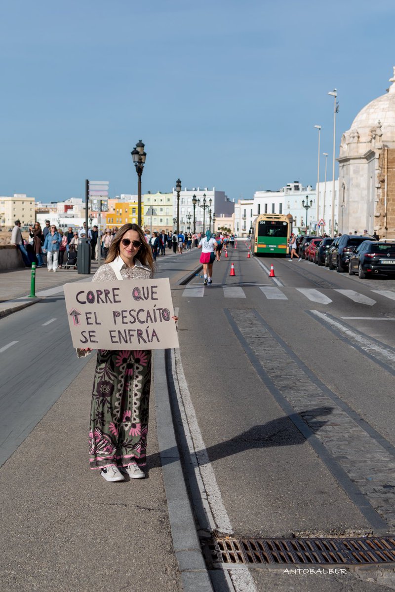 antocoleta67's tweet image. Así es Cádiz desde mi objetivo. 📸📸📸🌅🌅🌅♐️ “Corre que el pescaito se enfría”#mediamaratonciudaddecadiz
