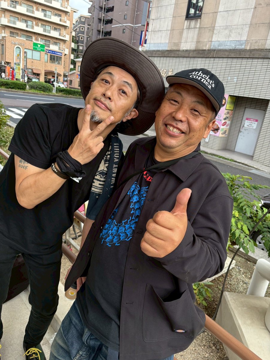 teen フェス2025 in 島瀬公園

有り難うございました🙇‍♀️

無事ワチャワチャ鳴らしきり

今日も早い時間から沢山の目撃有り難うございました🙏

マルシェも満喫🥗

※ショウタロウとダイコン
※KOJIとダイコンと日の丸
（奥からミカエル）
※タマミと冬瓜とダイコン袋
※ホネオとヤンベ