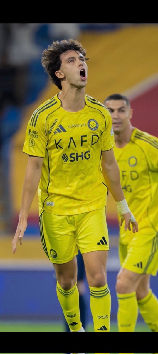 الف مبروووك فوز العالمي الكبير 
وجيه السسسسعد الاسطورة والجوهره 
💛💙