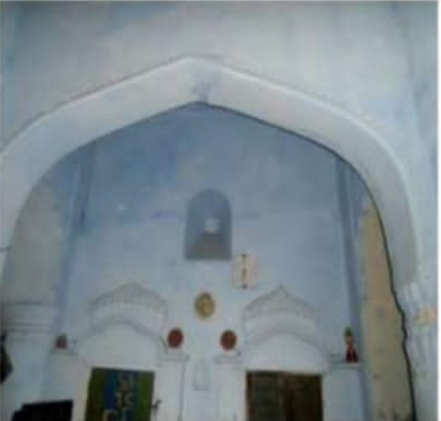 Jainism in Sankhatra district Narowal Pakistan. Sankhatra was also a well-known stop on the Silk Route and a very important business hub. Shree Lala Balliramji contributed 50% of the expenses towards the construction of a grand