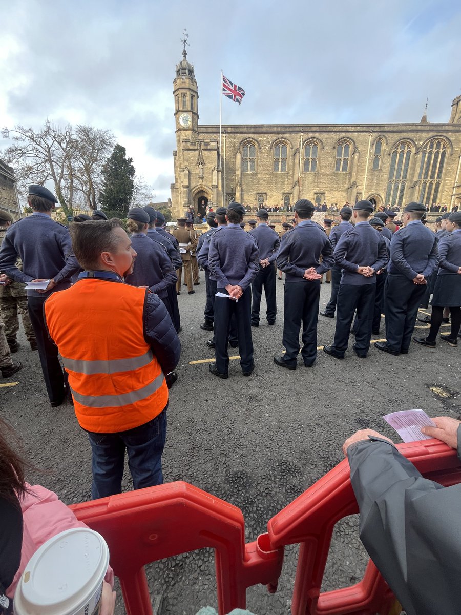 Not many things to be proud about in this country at the moment, but this is one of them. Lest We Forget. 🇬🇧
