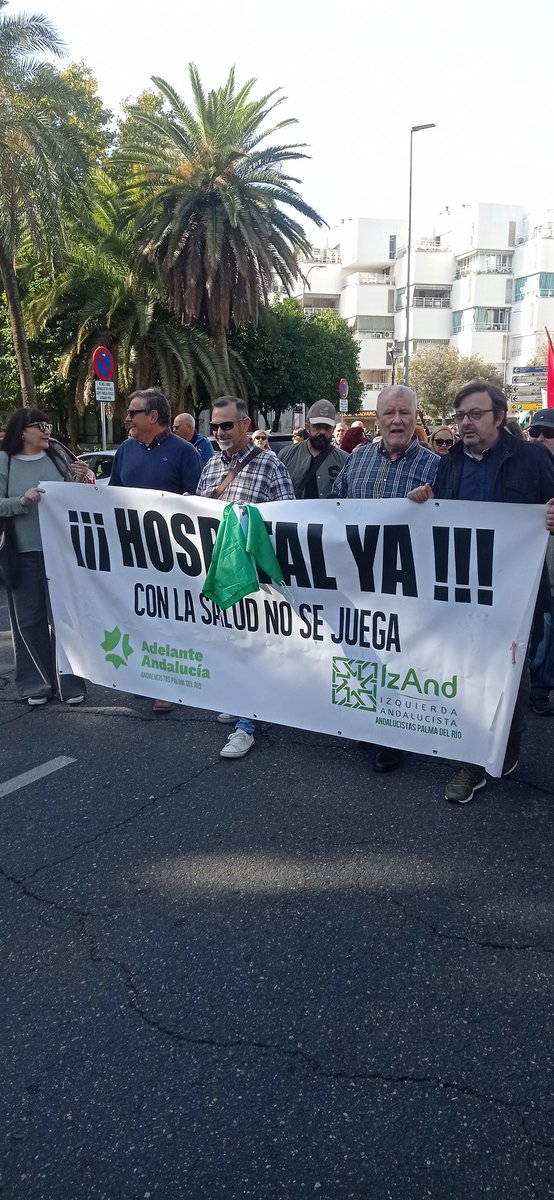 La Sanidad Pública no se vende. Se Defiende. Nada para la privada!! Córdoba inunda las calles como el resto de capitales andaluzas.