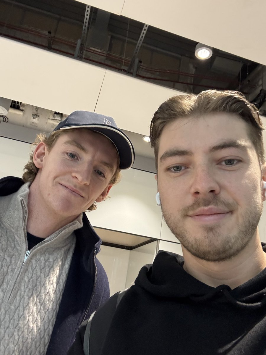 Last twist in the journey, out of anyone ofc him….. 🤣🤣 was sound tbf