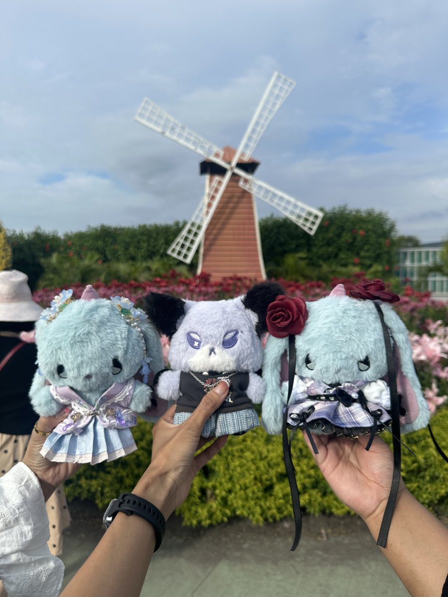 fullchankissed's tweet image. idih si oduu sombong amat, masih kiciew pacarnya udah dua aja

#foxde #tyonen