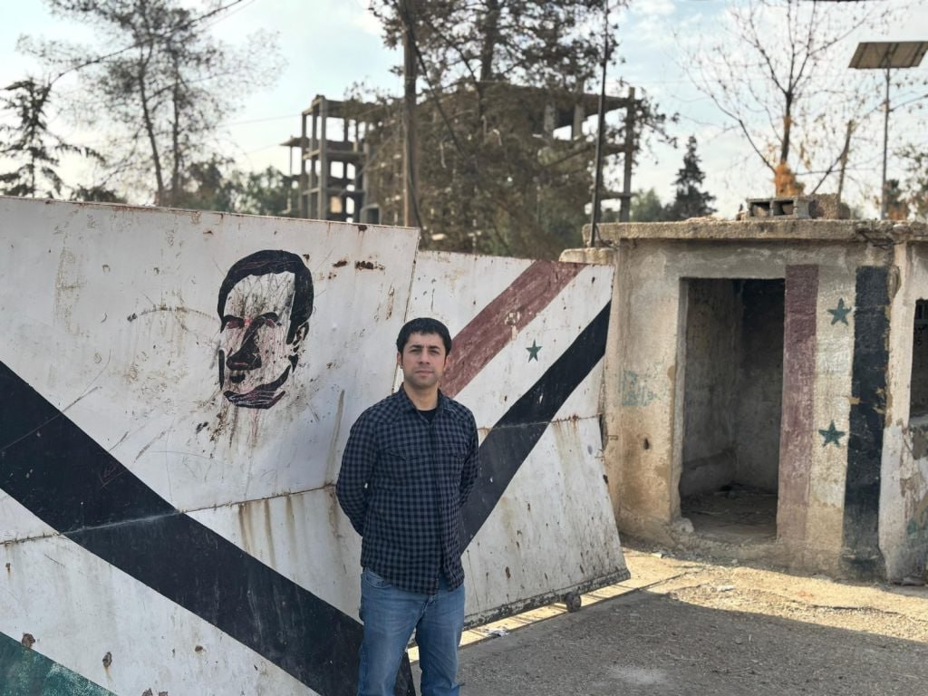 Şam'daki yer altı zindanında geçen 3 yıllık esaretime dair ilk yazım oldu.

Askeri istihbaratın Filistin Şubesi'nde yaşanan insanlık suçlarına ve sessiz mağdurlara - "Suriye’nin kayıp yabancıları"na dair yazımı okumanız dileğiyle...

⬇️
numedya24.com/sercan-ustunda…