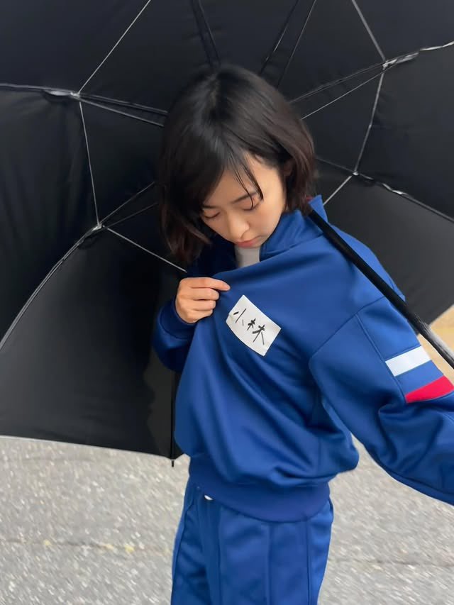 ジャージのなつみかわいすぎん⁉️ まだ中学生役行けるね︎︎👍🏻笑