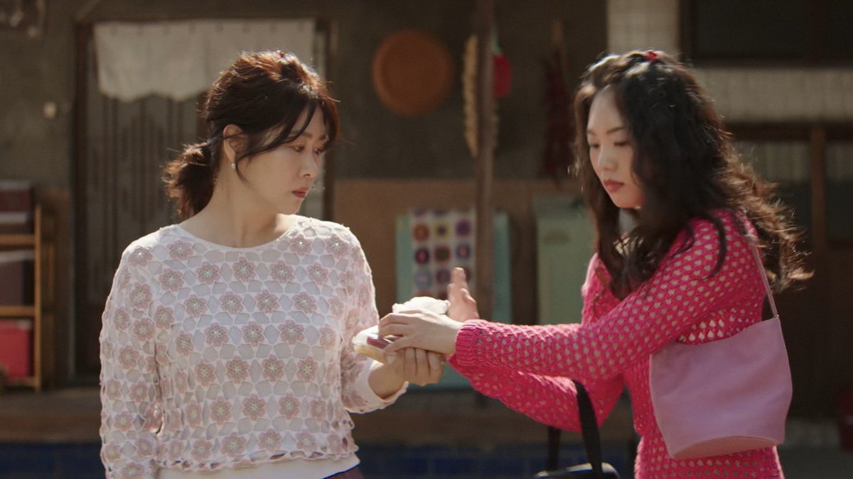 taketosora's tweet image. ミソン一家に馴染んで、家族をあたたかく包み込んでくれるテプンオンマがとてもよい
あぁそれにしてもボムのかわいさよ🫠

ナムモにもミホがいてくれて本当によかった🥲

#テプン商事 #태풍상사 #TyphoonFamily