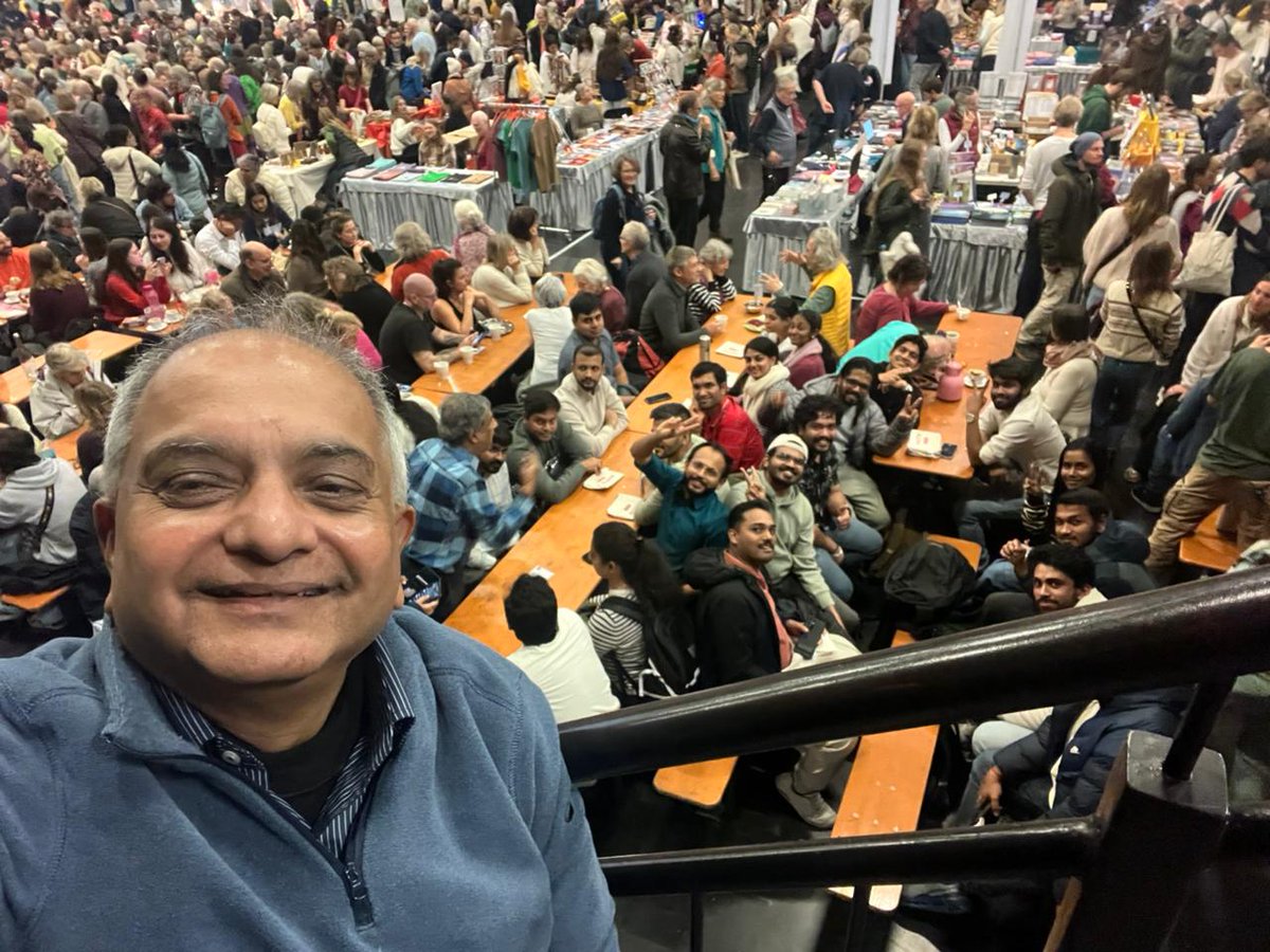 Alumni living in #Europe especially from Munich &amp; its neighbourhood came to meet our Chancellor <a href="/Amritanandamayi/">Mata Amritanandamayi</a> &amp; the #University team at  the Eisbach Studios, München, #Germany. 
#Alumni met with #Amma &amp; #Amrita professors, shared an Indian meal &amp; spent the day at the venue.