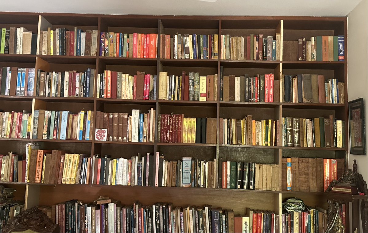 VpNavanita's tweet image. So many books to be read for pleasure, many to be reviewed, many research papers to be written…the #language of the written work keeps me sane! 
I have just one fervent prayer to the almighty, and that is, may he keep my eyes intact till the end. 
#vss365