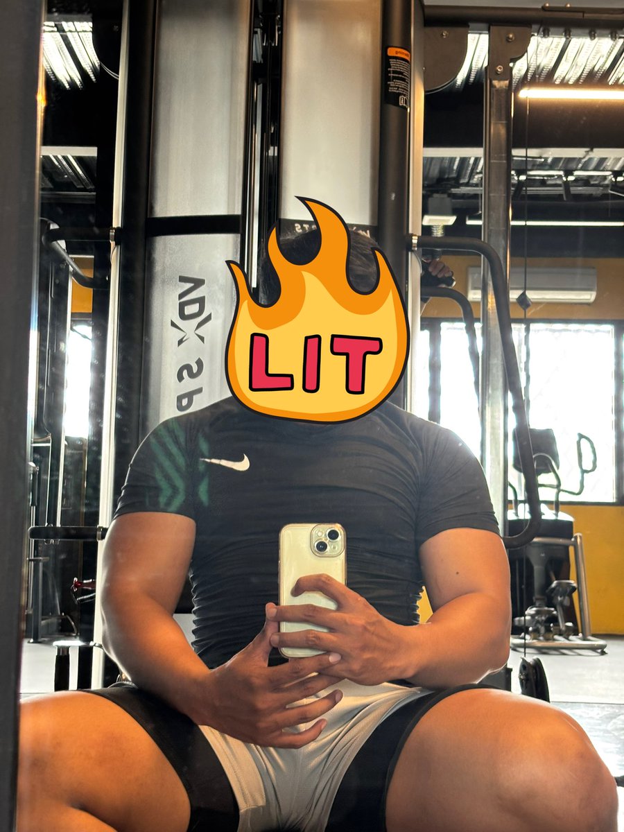 Borokfiraun tweet media