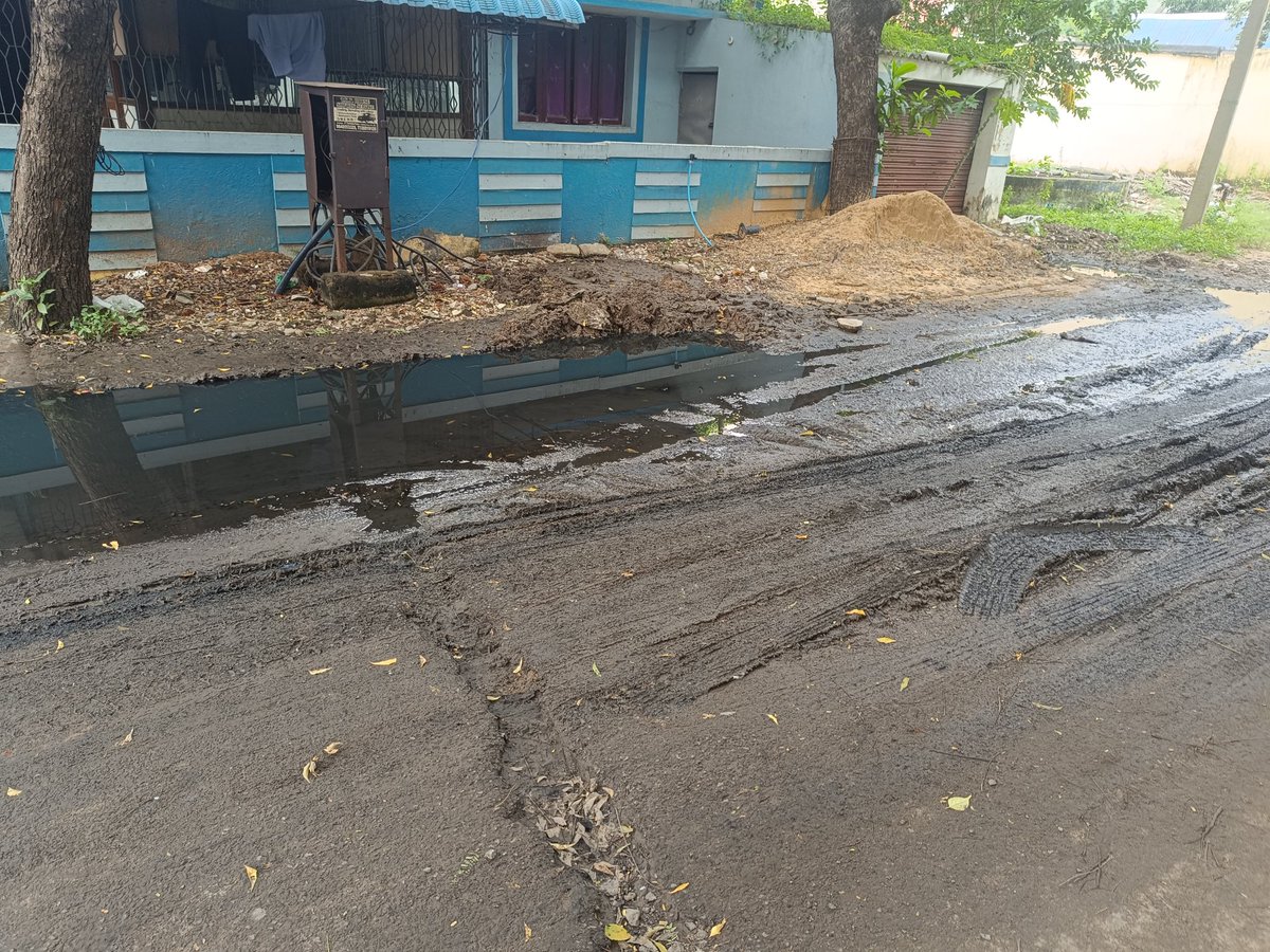 balaji363's tweet photo. This is the condition of drainage in Pukhraj Nagar 3rd Street. No one is able to cross due to foul smell. @chennaicorp . During rain the drainage mixes with rain water and causes very very foul smell https://t.co/GN9qbCXqrK