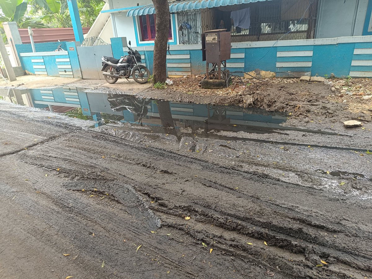 balaji363's tweet photo. This is the condition of drainage in Pukhraj Nagar 3rd Street. No one is able to cross due to foul smell. @chennaicorp . During rain the drainage mixes with rain water and causes very very foul smell https://t.co/GN9qbCXqrK