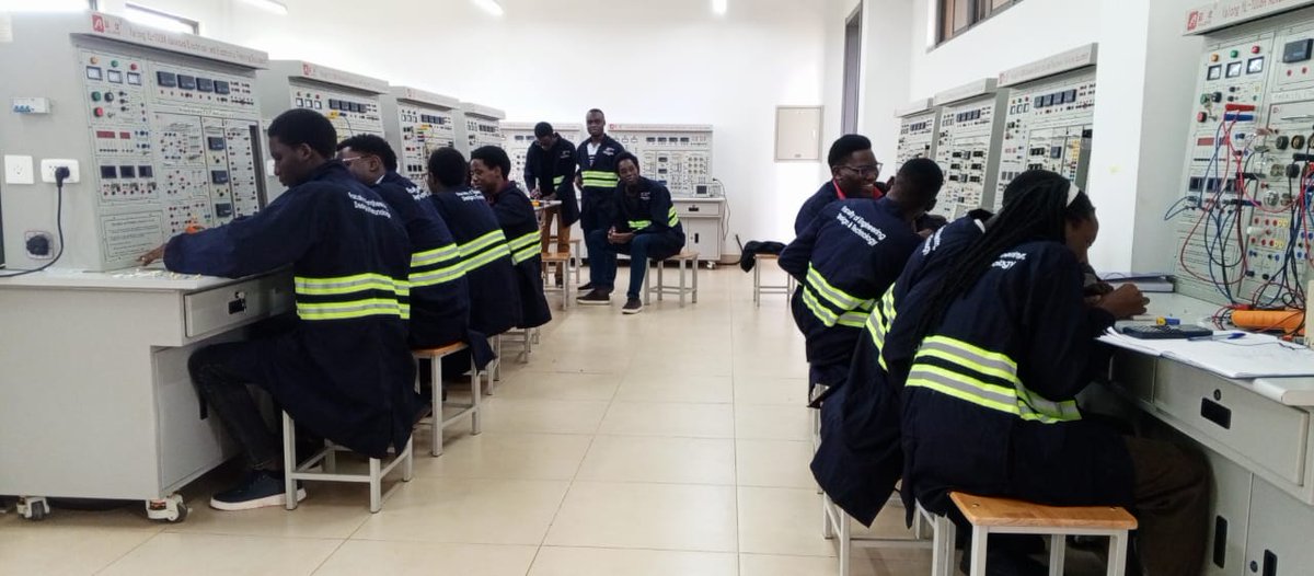 UCU Computing, Engineering, Data Science, Robotics tweet media