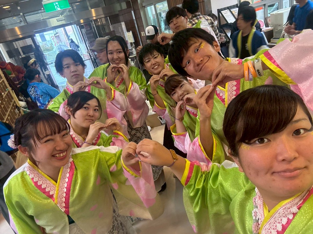 11/8（土）JA全農三重サービス感謝祭まつり
11/9（日）川合ふぇすた

JAのイベントでは初彩芽だけで盛り上げました！
子どもたちと一緒に踊ることができて
楽しかったです♪

川合ふぇすたでは拍手をたくさんしていただき
ありがとうございました😊

2日間とても楽しむことができました✨