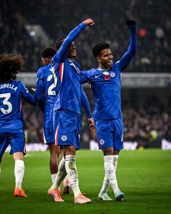 It's SUNDAY. let's go and worship and thank our LORD🙏🙏🙏