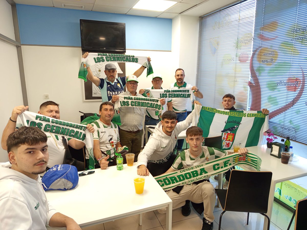 Otro año más, con mis hermanos de <a href="/CCFCernicala/">Peña Los Cernícalos</a> disfrutando del partido entre el <a href="/MalagaCF/">Málaga CF</a> y nuestro <a href="/CordobaCF_ofi/">Córdoba CF</a> .
