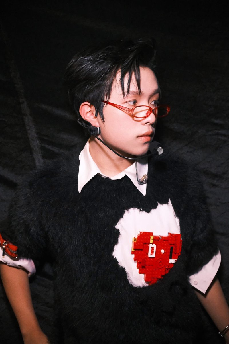 1256stepstotheN's tweet photo. FACEBOOK UPDATE] 08112025

“That's all i need ”

📍 https://t.co/gmRIwOKaQW

#PHUCNGUYEN
#PhucNguyen_TBTN
#ShowItAllVietnam
#TanBinhToanNang
#TanBinhToanNangEp6 https://t.co/8KqdoN6Ukh