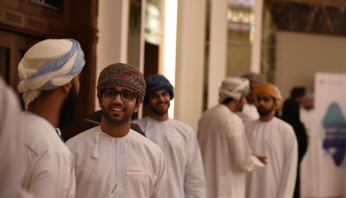 adinaser77's tweet photo. الرهان على وعي الشباب العُماني، بفكره المستنير وشخصيته المتزنة وانتمائه العميق، هو رهانٌ رابح في حفظ الأوطان وصون مكتسباتها، ومواصلة مسيرة البناء بروح المسؤولية والعطاء. https://t.co/CEMq486qy1