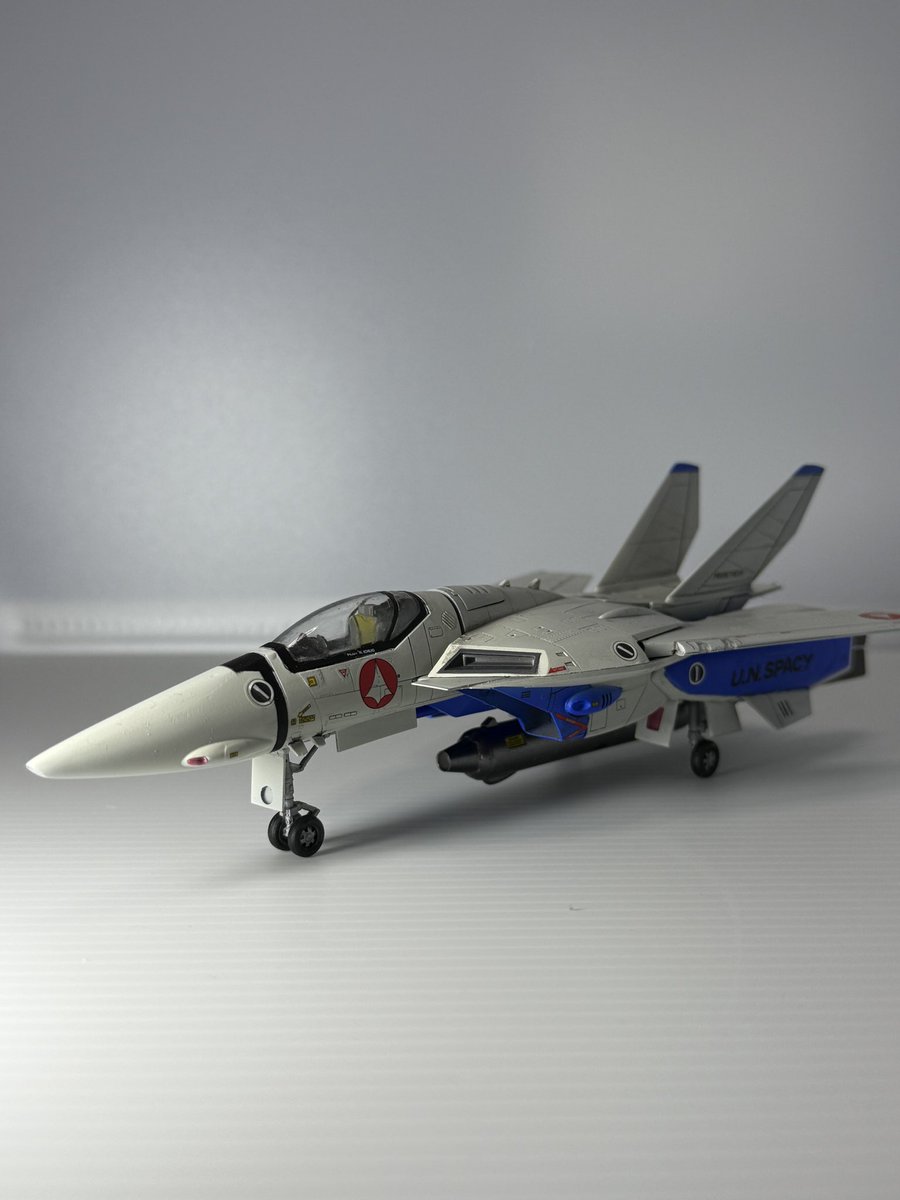 #お前が作った飛行機魅せろ