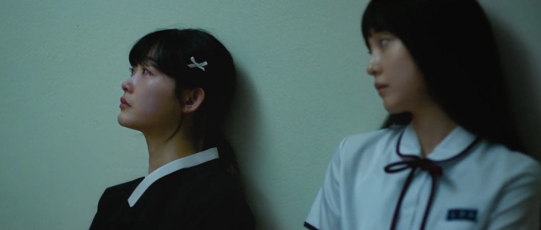 I don't want any more drama about friends fighting over a man I just want friends uniting to kill an abusive husband. The series "As You Stood by" is impressive but it's just too good
 #AsYouStoodBy