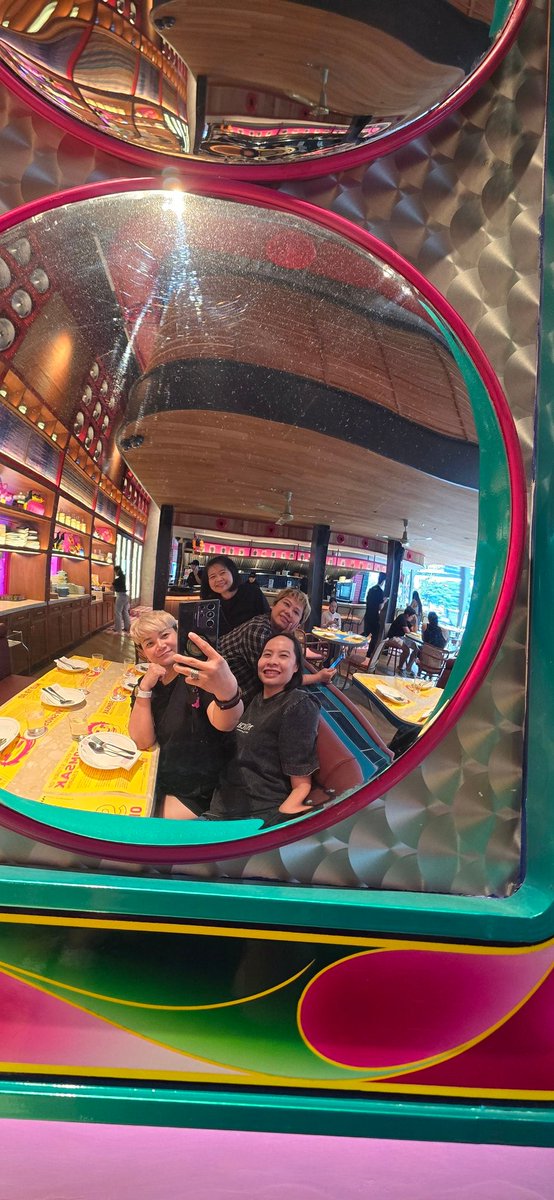 PuyzAnaka's tweet image. วิ่งเสด อาบน้ำปะแป้ง ไปหาไรกินร้านสมศักดิ์กะนุชๆ ค้าบบบ
#เป๊กผลิตโชค
#PeckPaLitChoke