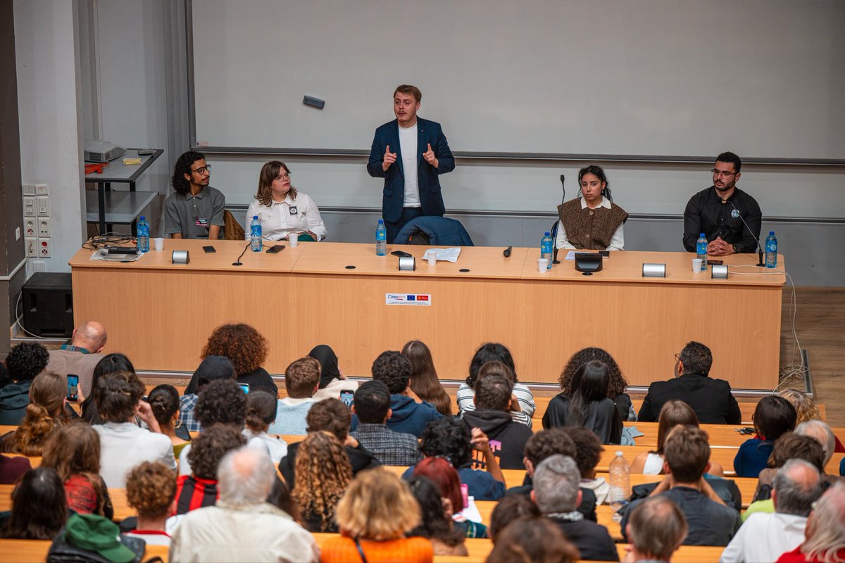 Charlotte Rocher tweet media