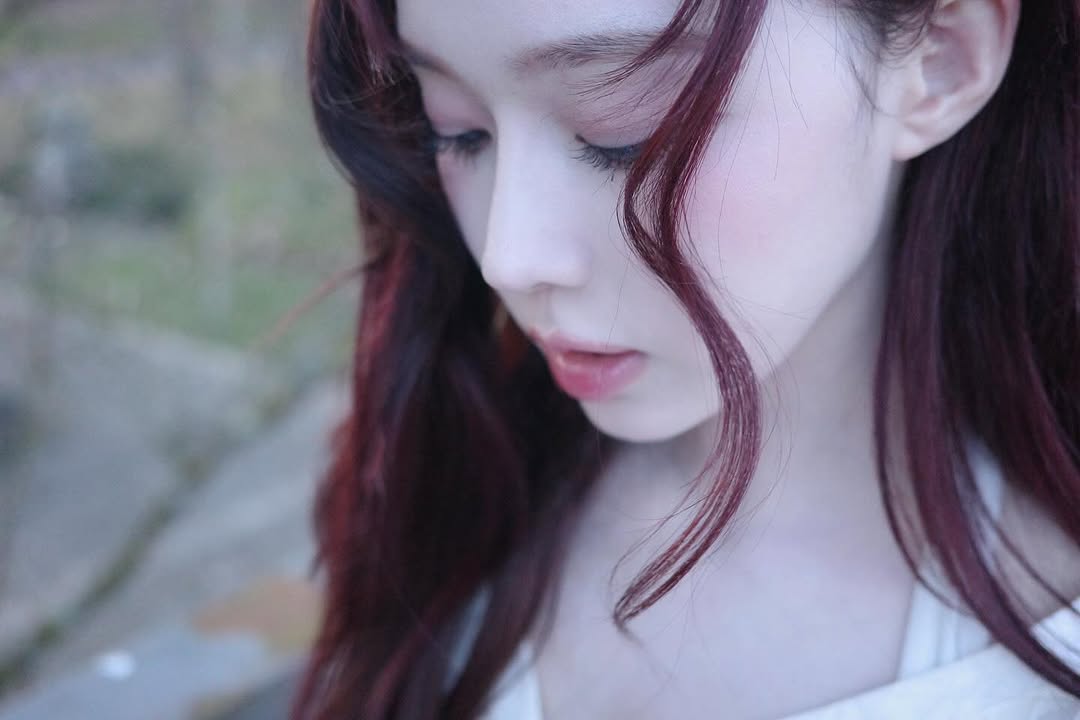 G! Rich, Viena Hadid tweet media