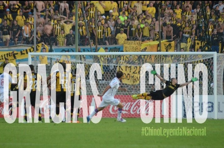 Hoy es ese día que a todo peñarol le da una vergüenza enorme existir y  nosotros un agradecimiento eterno con este señor .