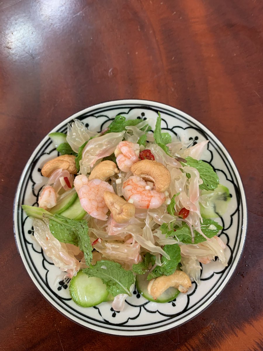 thuyan010624's tweet image. Gỏi bưởi🥗🌶️🍊

@Dung_Doan_BP thấy em làm món này hấp dẫn quá, chị không nhịn được 

#pomelosalad