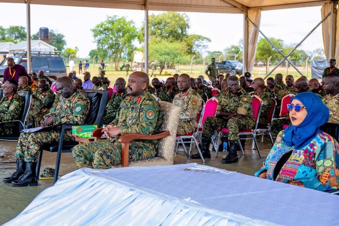 NamubiruRashid9's tweet image. At the commissioning of 498 UPDF officer cadets, CDF Dr. Gen. Muhoozi Kainerugaba @mkainerugaba urged discipline among political actors, warning that national security will not be compromised for politics.
#CDFWorksUg #UPDF