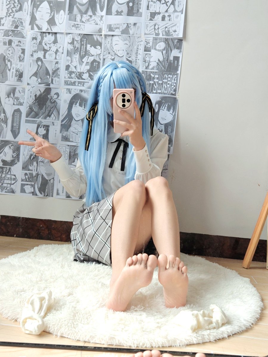 dngfngluln83821's tweet photo. 小祥坐姿 喜欢小白袜还是喜欢光脚
#豐川祥子 #cospaly #男娘 https://t.co/ndPsIULcss