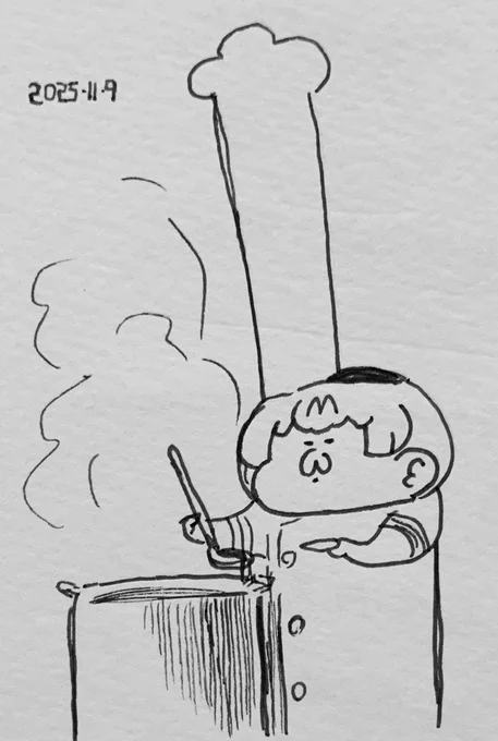 カレーの味を見るみんみシェフ 