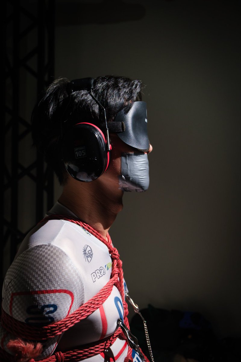 เก้าอี้มหัศจรรย์😆

🪢 <a href="/a_space_beluga/">Space Beluga</a>