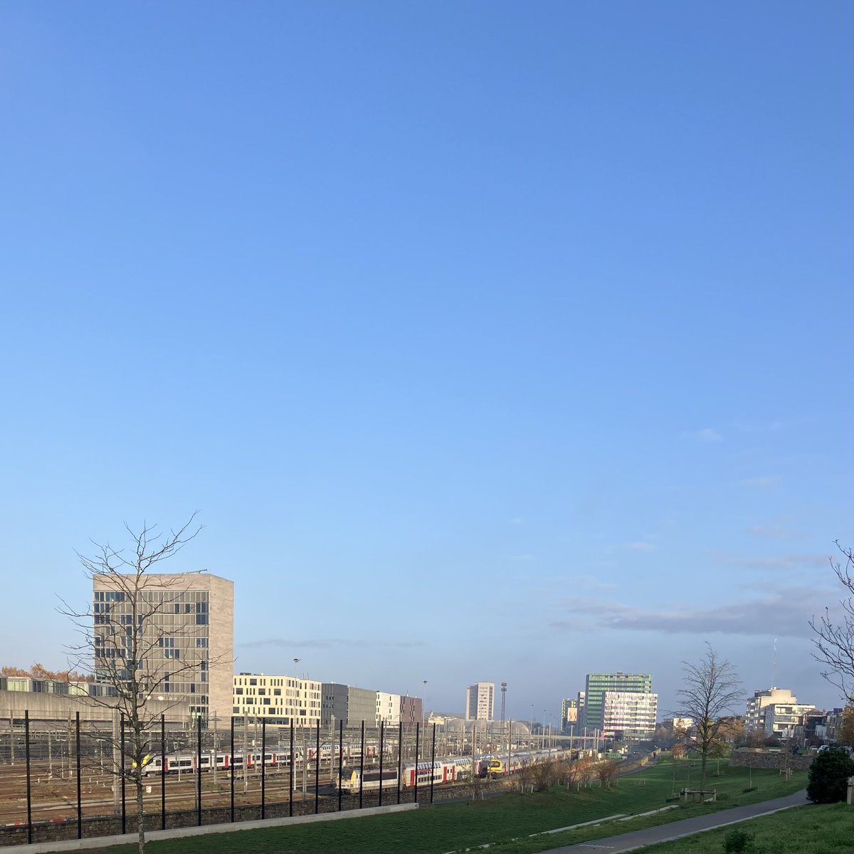 #vrtweer <a href="/stadleuven/">Stad Leuven</a> 9:10