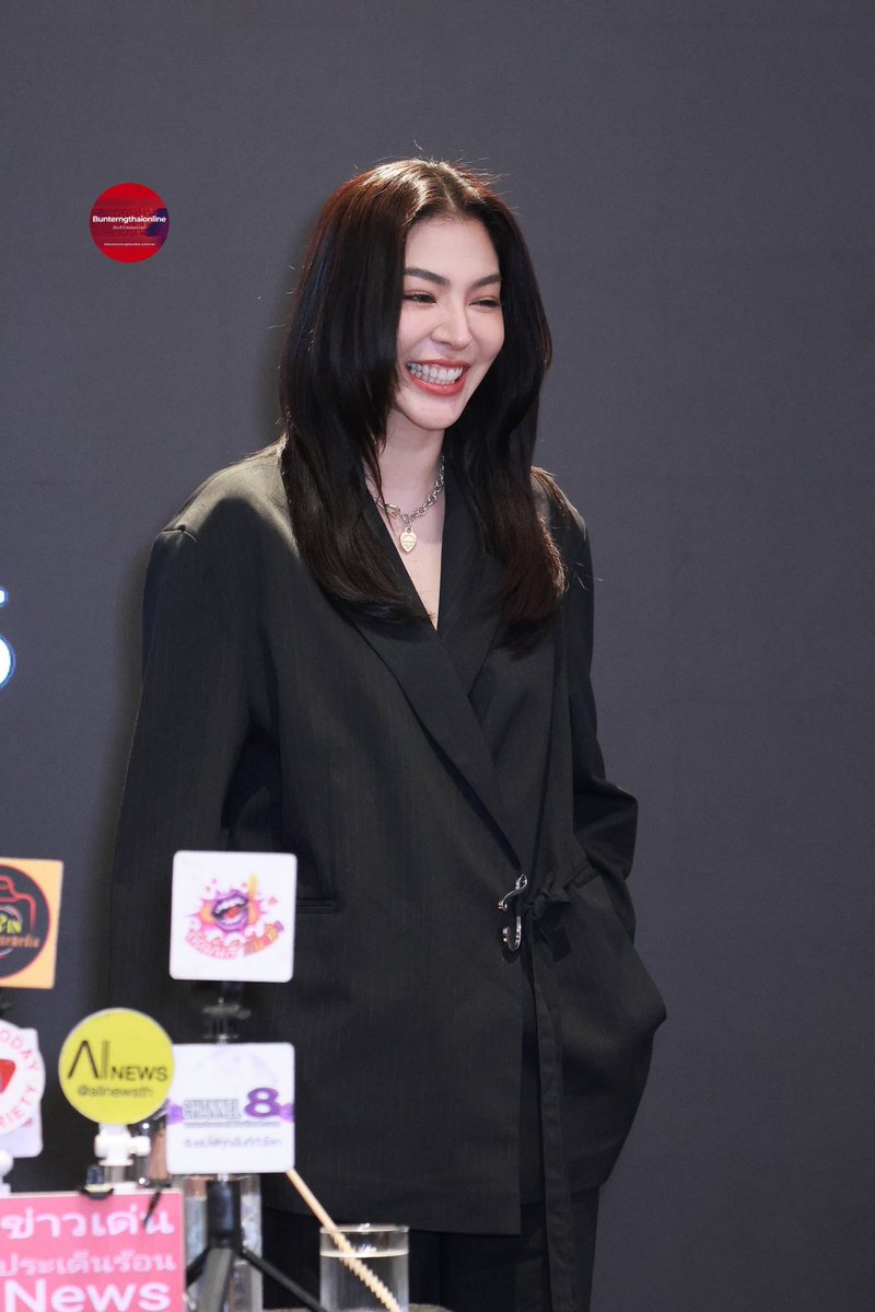 KimPei1994's tweet image. The truth is out now.

Faye stayed silent for nine long months, not because she was weak, but because she didn’t want to hurt anyone. But silence doesn’t mean guilt. 

How many times has she been pushed, blamed, and dragged when all she ever did was stay quiet?
You said you…