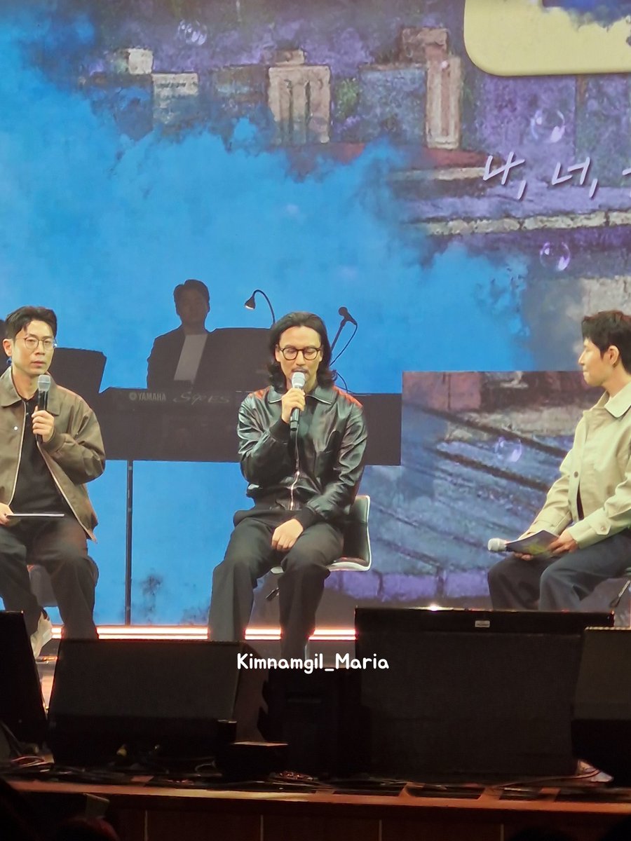 Kimnamgil_maria's tweet image. 뮤지컬 빨래 20 주년 콘센트 2025.10.09 ❤️ 김남길 오빠 만나서 설레임 ㅠㅠ 💋
보고싶었는데 ㅜㅜ
요즘 많이 봐서 넘 행복해용~

Musical laundry concert 20th anniversary ~
Just sooo happy to see KimNamgil oppa~ 😍

#뮤지컬빨래 #김남길 #kimnamgil