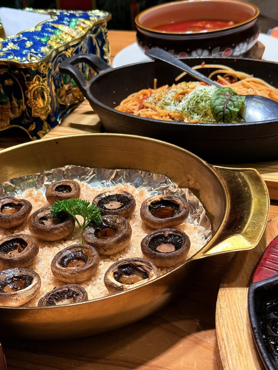 口蘑长得很像蛋挞皮