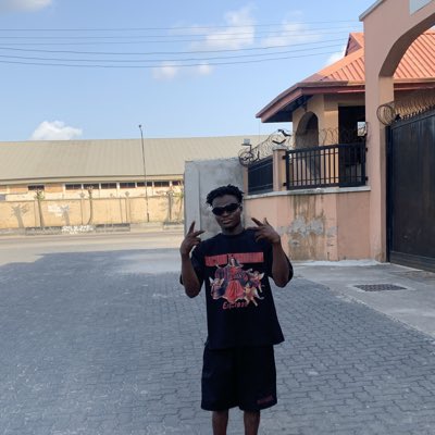 Anuoluwapoo2's tweet photo. #NewProfilePic https://t.co/hs7MdPkC3S