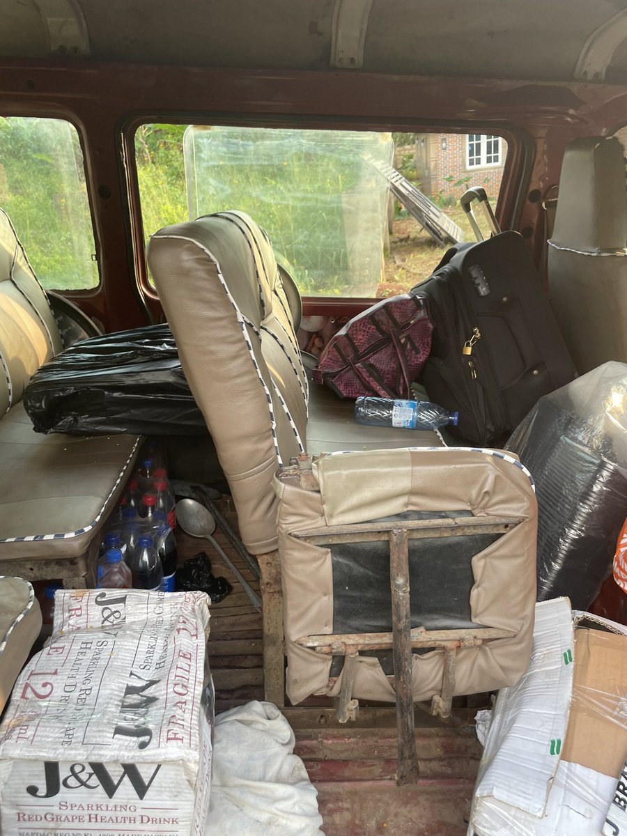 Bidemi1566's tweet image. We got another referral from X for owambe to and Fro Ife-Wara in osun state and we delivered 💯. Alhamdulilah for the journey mercy. To everyone that speaks for us, we appreciate you 🙏🏾