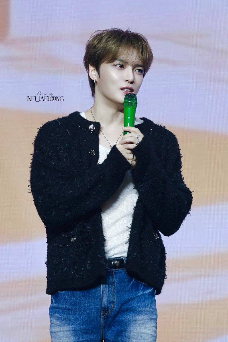 INFJ_JJ's tweet photo. 🍂251109 Suzhou Fanmeeting
MG Part
Today's fancy and luxurious look😍

@bornfreeonekiss
#김재중 #Kimjaejoong #ジェジュン #金在中 https://t.co/Wc8KQ952f8