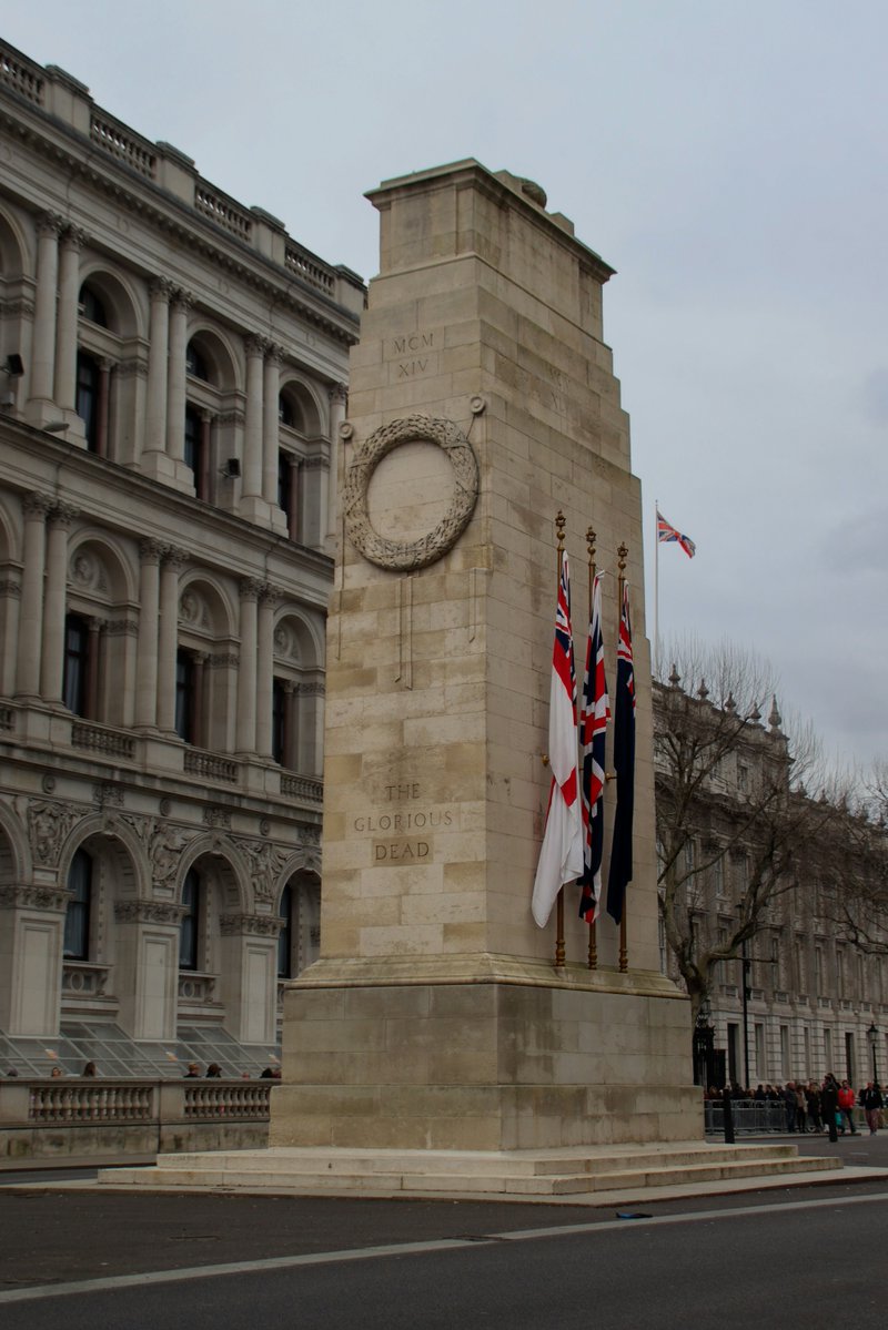 inexus_software's tweet image. On this Remembrance Sunday, we join millions across the UK in honouring those who made the ultimate sacrifice in service to our country.

We pause in gratitude and reflection.
We remember their stories.

Lest we forget.