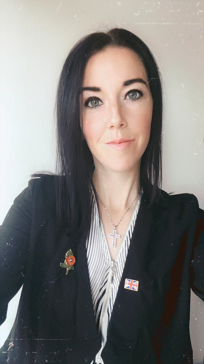 missuskent's tweet image. We will never forget those, who laid down thier lives for us to have the freedom we have today, today we show gratitude and respect for our fallen soldiers ❤️🇬🇧

#lestweforget #remeberancesunday #heros