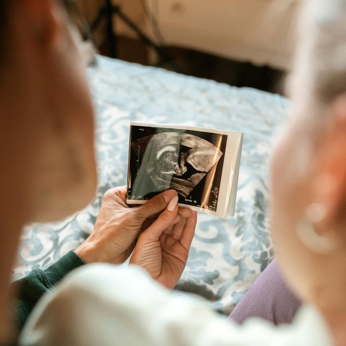 bosunatiklama's tweet image. Cumhurbaşkanı Erdoğan: &quot;Şu anda nüfus artış hızı 1,7. Bu bir intihardır. 

Boşuna en az 3 çocuk demiyoruz. Neden 4 olmasın, 5 olmasın?&quot;