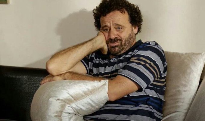 Mtu nimempa namba yangu tangia jana mpaka leo hajanitafta kama alikua hataki si angesema mapema sisi maskini tunabaguliwa sana 🥹🙃