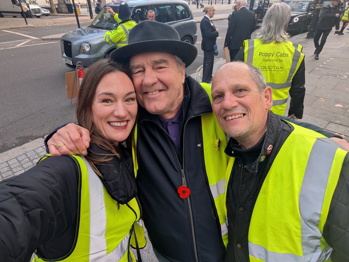 Volunteering with these two characters this morning 😜♥️
<a href="/taxitoomany/">iain burridge</a>
