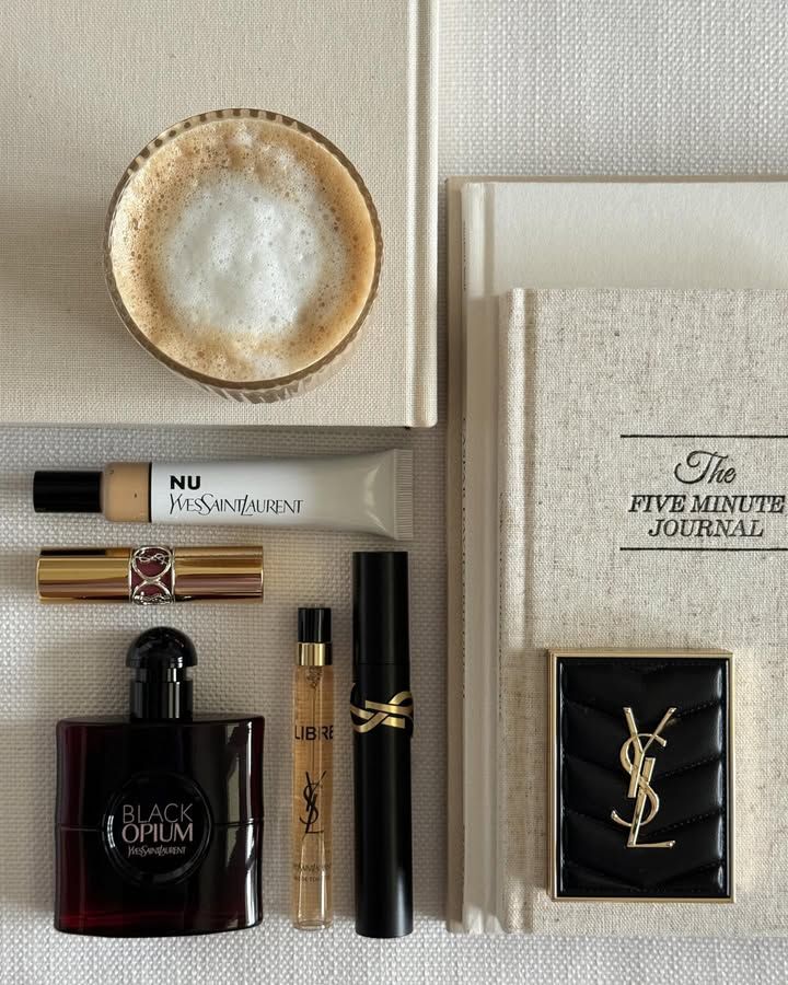 modernlilithh's tweet image. girly essentials