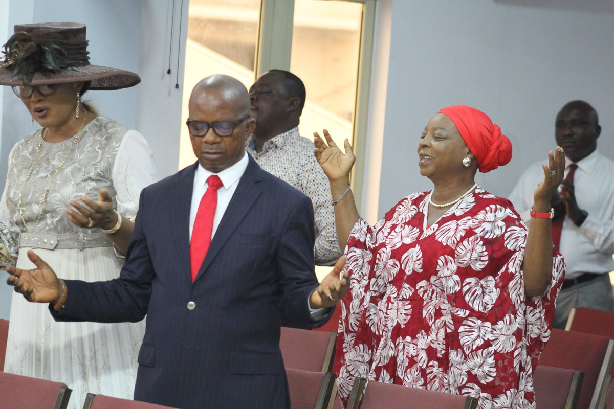 rccgmsp's tweet image. We praise...

#KingsAndPriests #RCCGMSP #FirstService #TheChosenGeneration #Praise