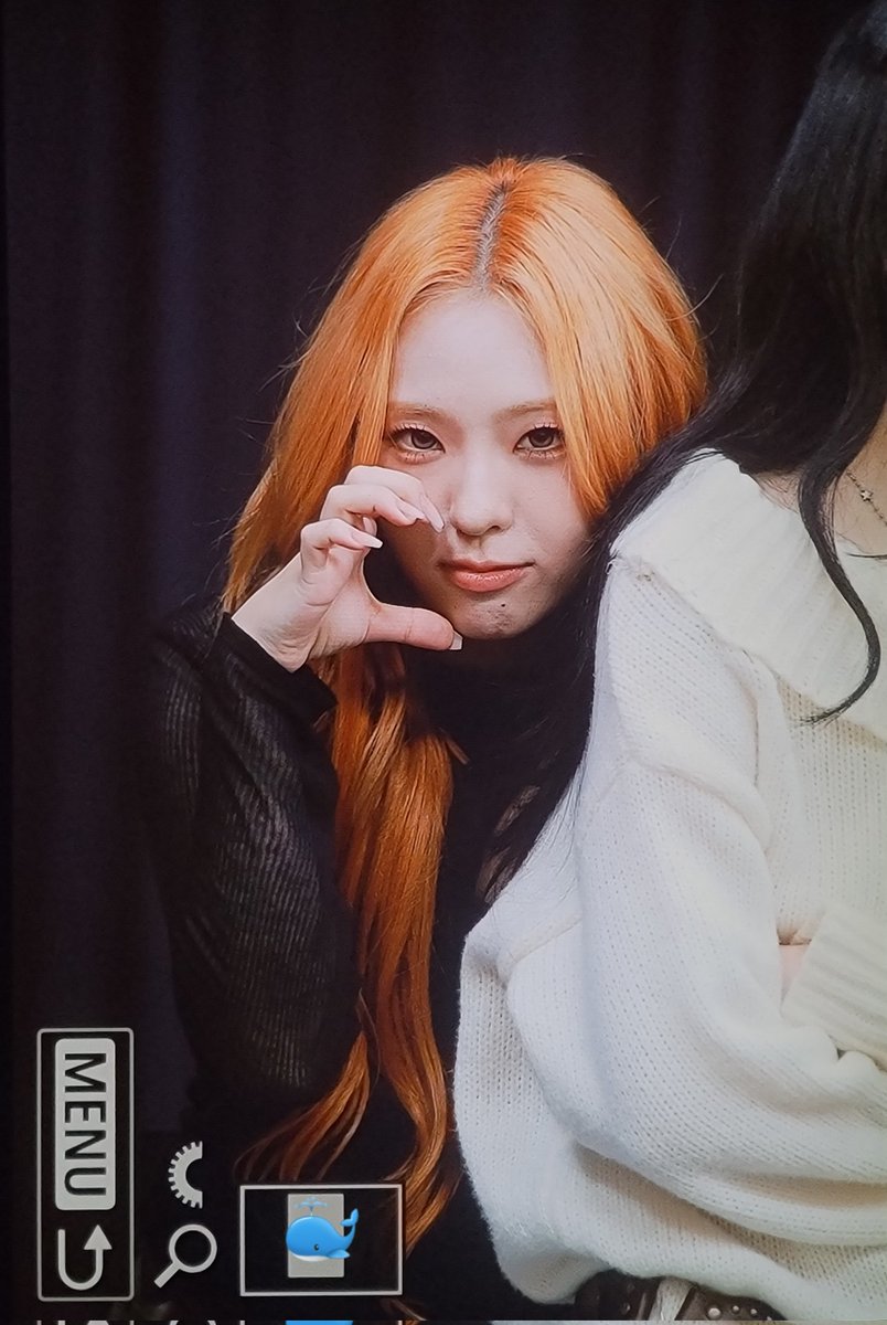 Whale_0331's tweet photo. 251109 starlike  팬싸 프리뷰6

#ICHILLIN #아이칠린 #채린 #CHAERIN https://t.co/1nayw6J2v0