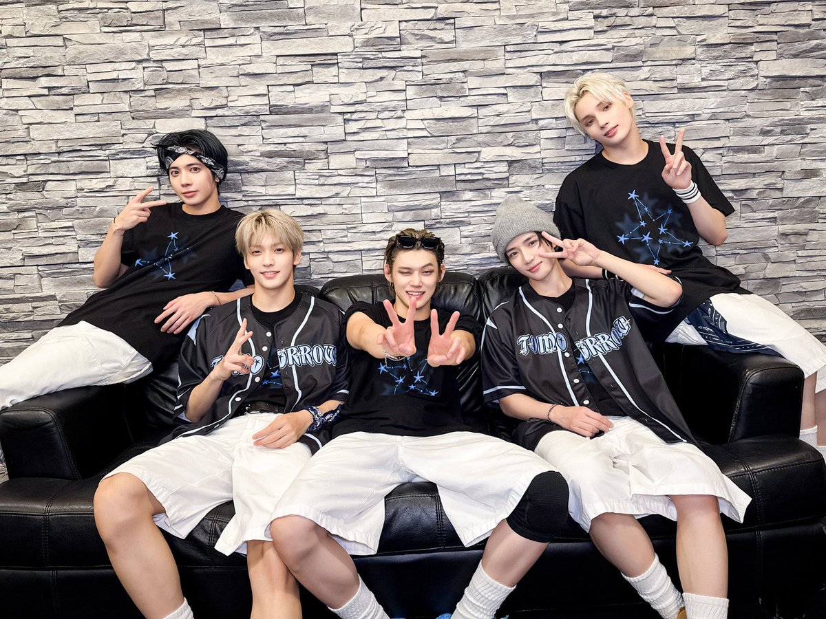 z37b7KUfQCm9CsN's tweet photo. #2025MAMAVOTE
 #tomorrowxtogether
いつまでも仲良しで優しい5人に恩返ししよう https://t.co/3mpTdCtejS