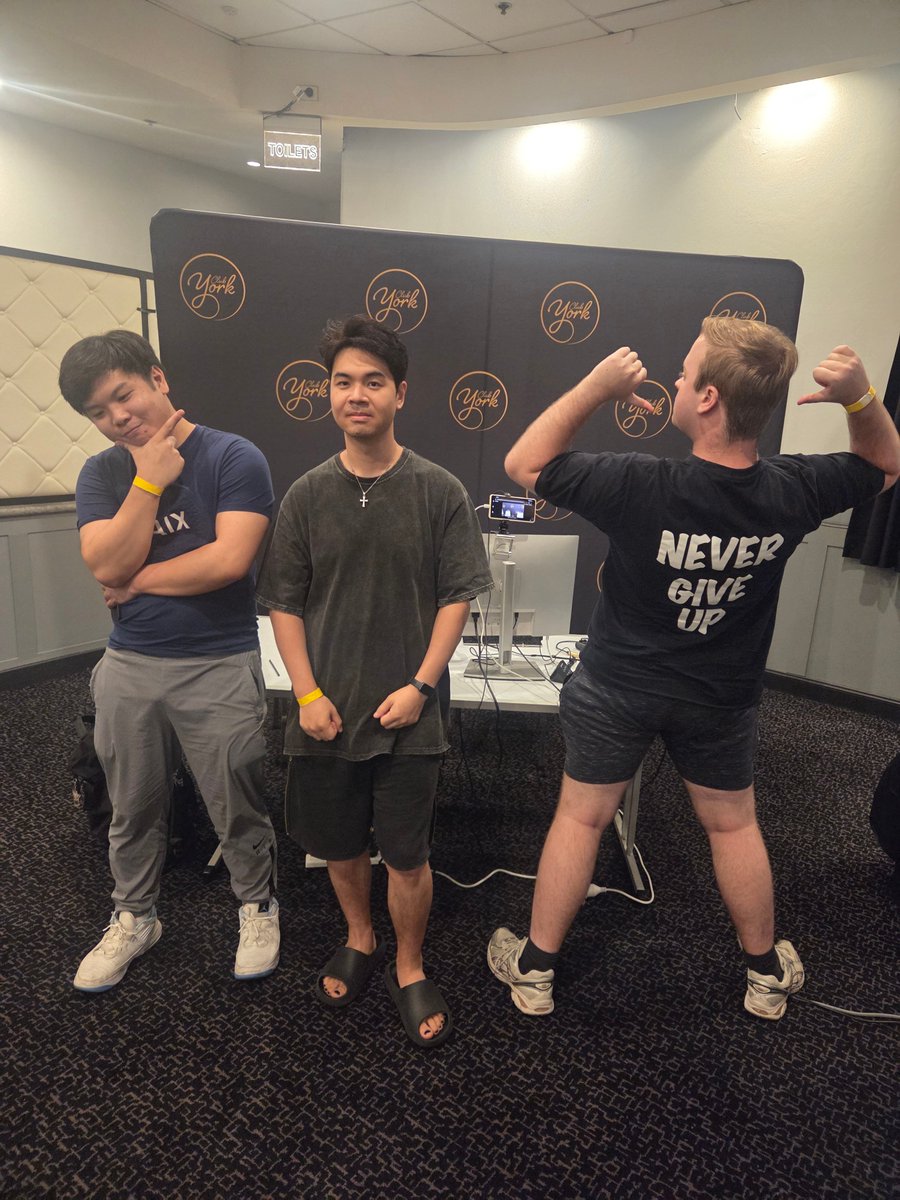 Congratulations to top 3 for Tekken 8 at #YSB111

1st) <a href="/Deeon_Grey/">WBG DeeonGrey</a>
2nd) ff2crackhead
3rd) <a href="/thatjerryboy/">Jerry</a>